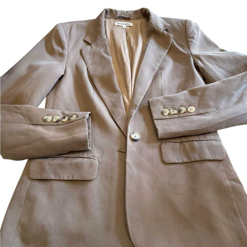 Reformation Classic Beige Blazer EUC
